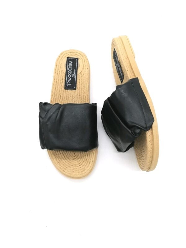 Slippers Black with Sura