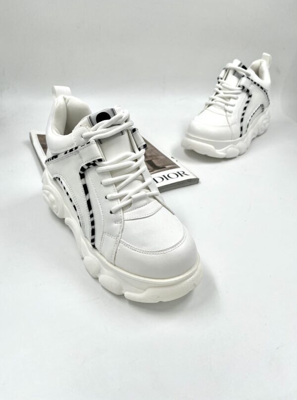 Sneakers δίσολα με print WHITE